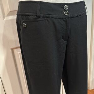 White House Black Market size 6 ankle length. Excellent condition.